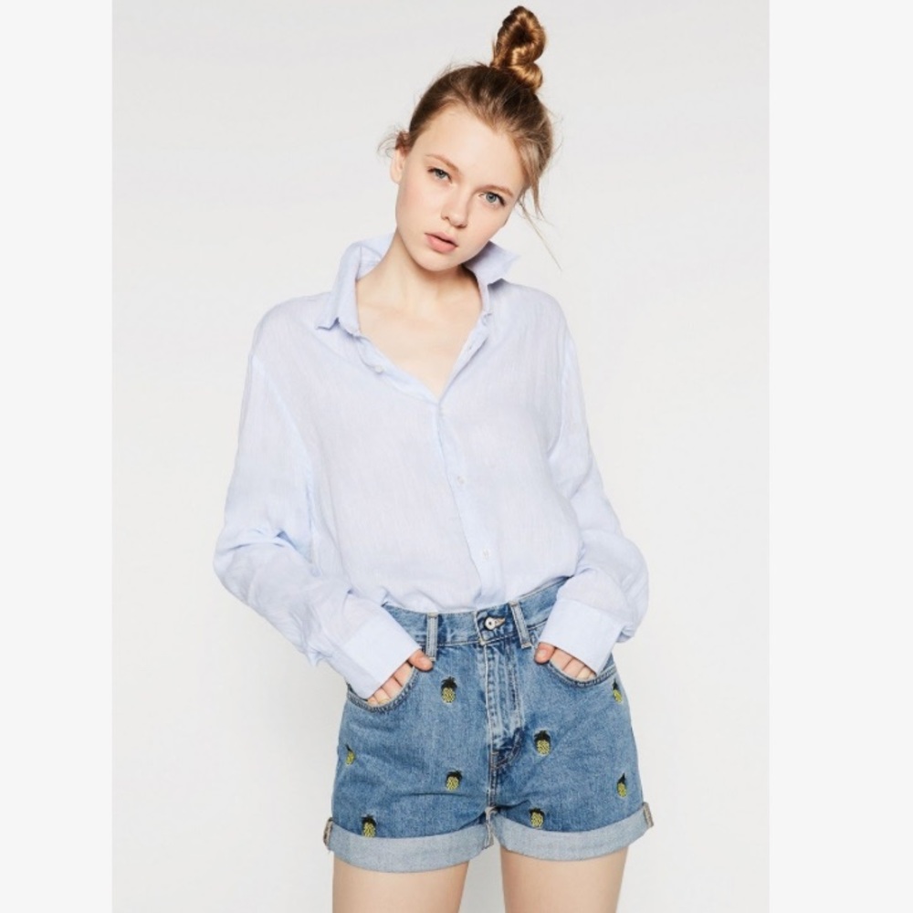 Zara stretch high waisted shorts size 6